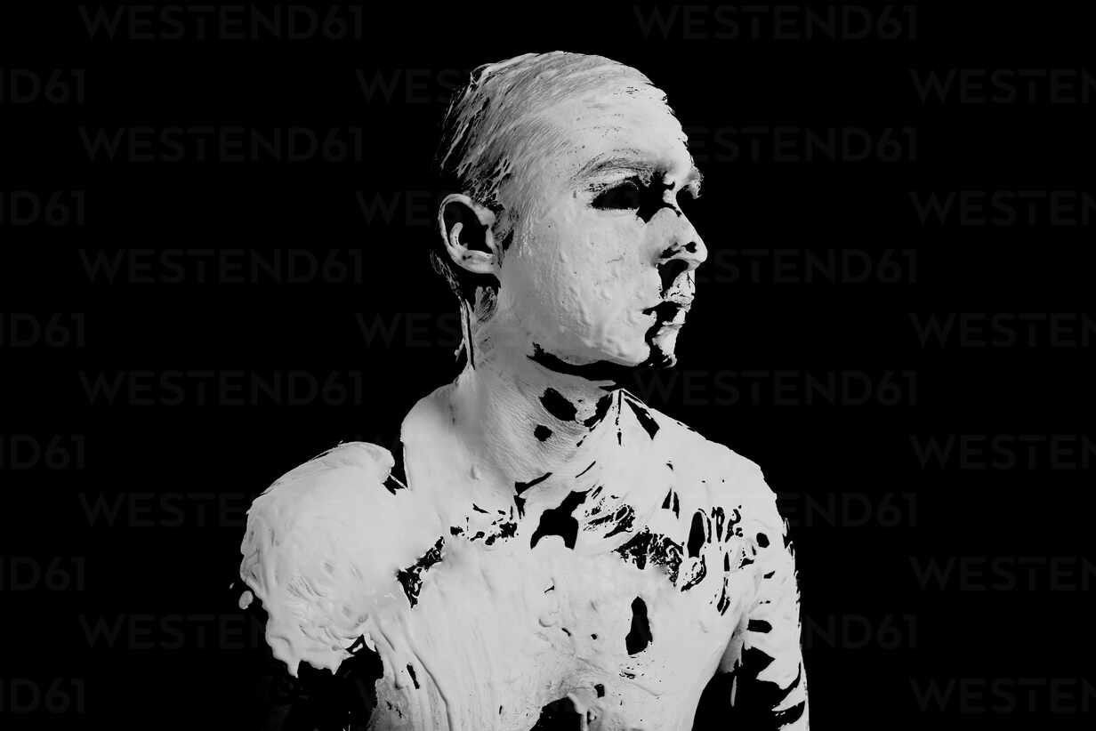 A Man Covered with Shimmering Body Paint · Free Stock Photo