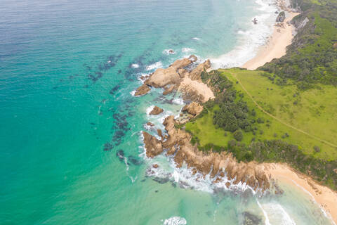 Luftaufnahme der Halbinsel Murunna Point, Wallaga Lake, Australien., lizenzfreies Stockfoto