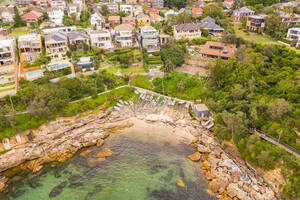 Luftaufnahme des Naturschutzgebiets Gordons Bay, Sydney, Australien. - AAEF06114