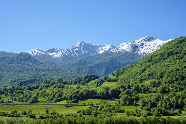 Akhalsheni, Region Racha-Lechkhumi und Kvemo Svaneti, Georgien - CAVF71539