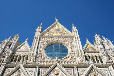 Facade of Duomo di Siena (Siena Cathedral), Siena, Tuscany, Italy - CAVF72185