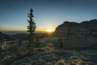 Sonnenuntergang in der Lost Creek Wilderness - CAVF72236