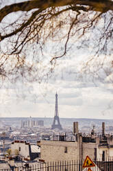France, Paris, Eiffel Tower seen from Montmartre - DAWF00958