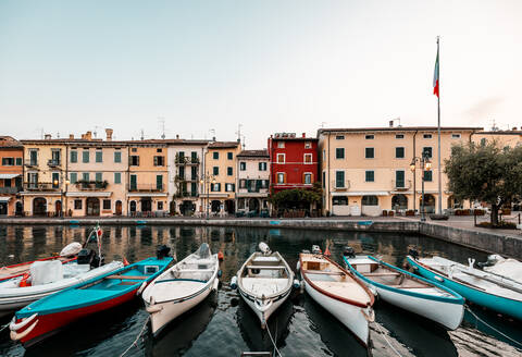 Italy, Veneto, Boats at Lazise harbour - DAWF01050