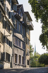 Switzerland, Canton of Zurich, Zurich, Old town buildings on Fortunagasse street - WDF05633
