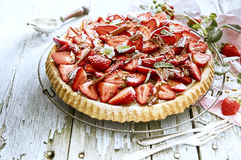 Close-up of homemade strawberry tart - DREF00028