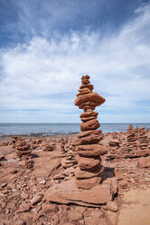 Canada, Prince Edward Island, Sandstone cairns on Cavendish Beach - ELF02091