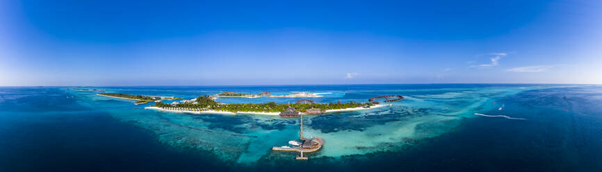 Maldives, Aerial panorama of Olhuveli and Bodufinolhu islands in summer - AMF07720