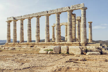 Antike Ruine des Poseidon-Tempels, Kap Sounion, Attika, Griechenland - MAMF00999