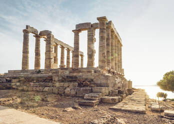 Ancient ruin of Poseidon temple, Cape Sounion, Attika, Greece - MAMF01010