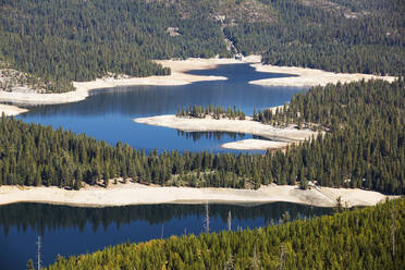 Der Eishaussee bei Trockenheit im El Dorado National Forest, Kalifornien, USA. - CAVF72972