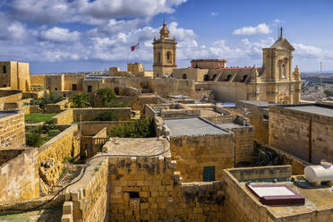 Malta, Gozo, Victoria, Cittadella und umliegende alte Stadthäuser - ABOF00503