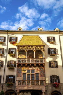 Österreich, Innsbruck,Außenansicht des Goldenen Dachls - PUF01850