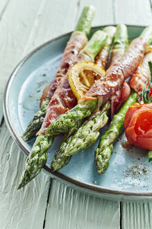 Plate of asparagus ham rolls - DREF00042