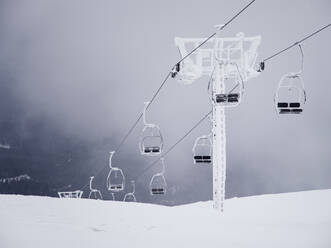Ski lift at winter - JOHF05884