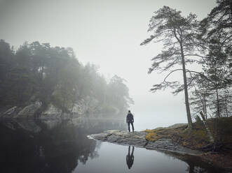 Wanderer auf See - JOHF05902