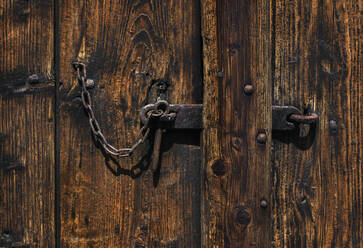 Latch, close-up - JOHF06092