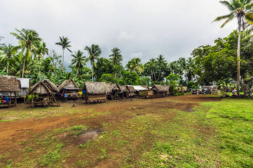 Ozeanien, Papua-Neuguinea, Trobriand-Inseln, Insel Kiriwina (früher Boyowa), Traditionelles Dorf - THAF02649