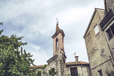 Glockenturm des Schlosses in Tourrette-Levens, Frankreich - BFRF02189