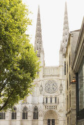 France, Gironde, Bordeaux, Facade of Bordeaux Cathedral - GWF06365