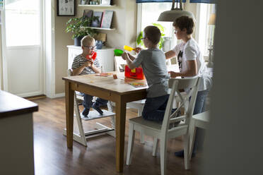 Three boys playing at home - JOHF06896