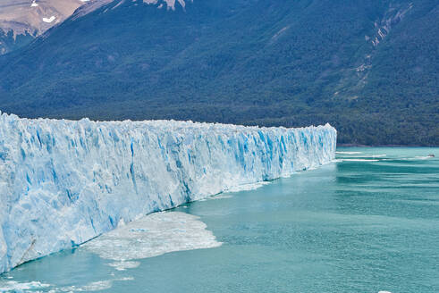 Glacier perito moreno in patagonia argentina - CAVF73879