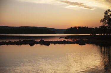 Sonnenuntergang am See - JOHF07207