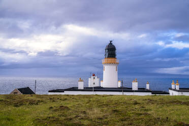 Scotland, Caithness, Dunnet Head, Lighthouse, most northerly point of mainland Scotland - SMAF01764