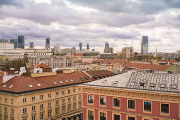 Blick auf die Skyline, Warschau, Polen - TAMF02175