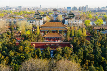 Blick auf die Verbotene Stadt in Peking, China - MINF13613