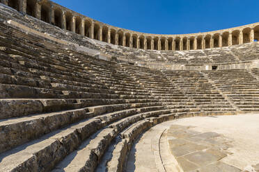 Aspendos Amphitheater, Antalya, Türkei, Kleinasien, Eurasien - RHPLF13748