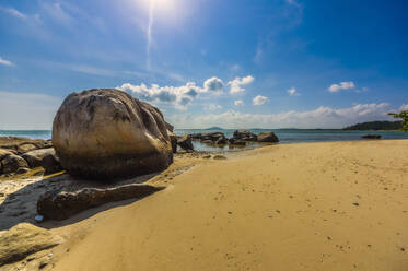 Indonesia, Bintan, Boulder on tropical beach - THAF02768