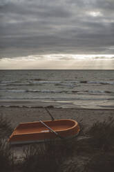 Blick auf den Sandstrand - JOHF08682