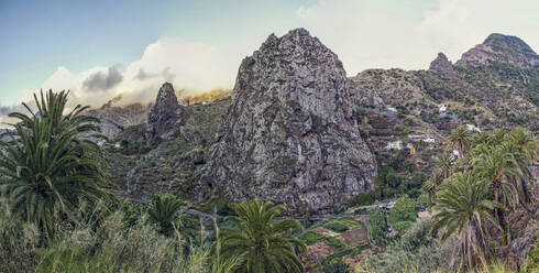 Spanien, La Gomera, Hermigua, Roques de San Pedro - MAMF01142