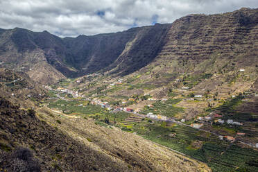 Spain, La Gomera, Hermigua, View of Hermigua Valley - MAMF01146