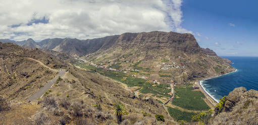 Spain, La Gomera, Hermigua, View of Hermigua Valley - MAMF01171