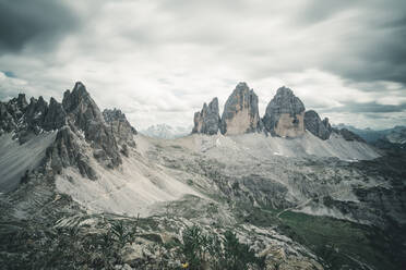 Alpengipfel in den italienischen Dolomiten - Drei Zinnen - CAVF75056