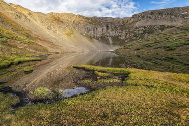 Shelf Lake in den Rocky Mountains, Colorado - CAVF75089