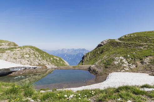 Schweiz, Kanton St. Gallen, Glarner Alpen und Walensee - GWF06476