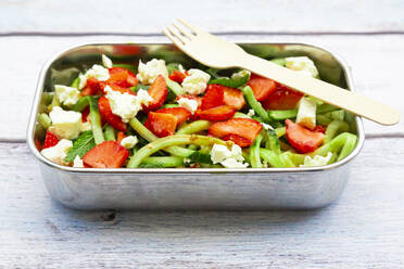 Metal lunch box with fresh mixed vegetarian salad - LVF08630