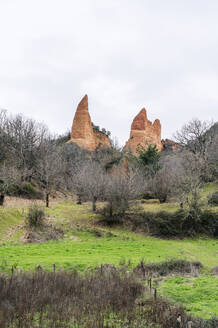 Blick auf die Mina de Oro Romana, ehemalige Goldmine, Las Medulas, Kastilien und Leon, Spanien - DGOF00526