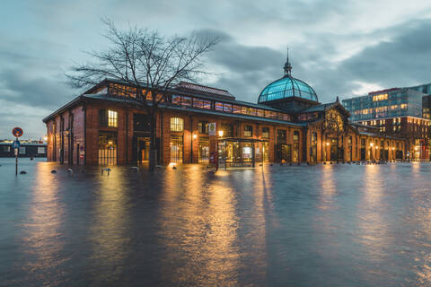 Germany, Hamburg, Altona fish market during flood stock photo