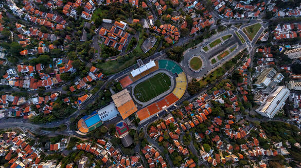 Luftaufnahme des Pacaembu-Fußballstadions, São Paulo, Brasilien - AAEF06450