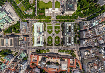 Luftaufnahme des Maria Theresien-Platzes, Wien, Österreich - AAEF06464