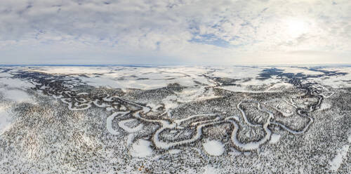 Panoramablick aus der Luft auf den Winter auf der Yamal-Halbinsel, Russland - AAEF06558