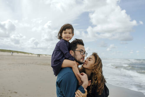 Parents spending with her little daughter on the beach, Scheveningen, Netherlands - OGF00171