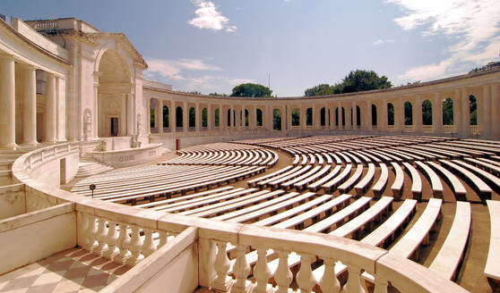 Das Arlington Cemetery Amphitheater auf dem Arlington National Cemetery - CAVF76085