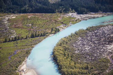Luftaufnahme des Stave River, British Columbia, Kanada. - CAVF76941