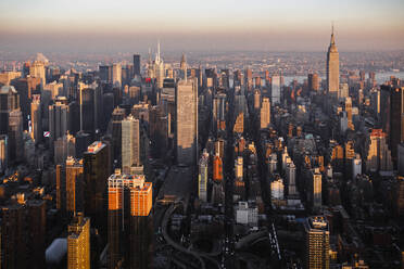 Sunset over the Empire State Building, Manhattan, New York City - CAVF77014