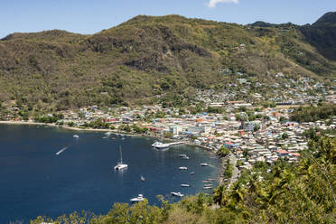 Stadt Soufriere, Karibikinsel St. Lucia, Inseln über dem Winde, Westindische Inseln, Karibik, Mittelamerika - RHPLF13911